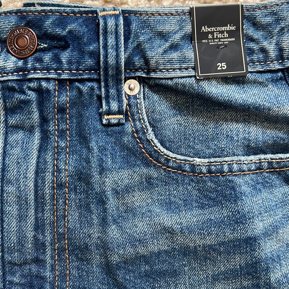 NWT Abercrombie & Fitch Denim Skirt
